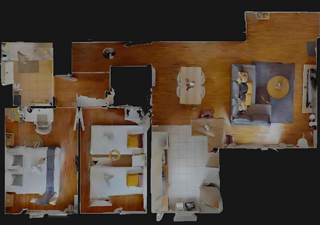 Appartement Live Like A Local Stylish 2Br With Balcony & Parking à Saint-Denis  Extérieur photo